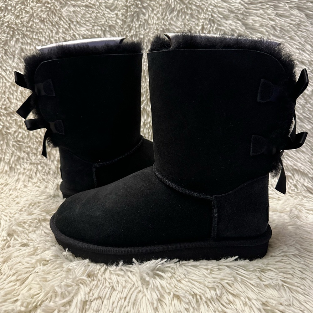 UGG Black Women’s Bailey bow II Boots NWT